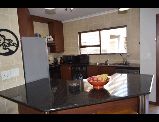 2 BEDROOM TOWNHOUSE FOR SALE IN BARDENE
